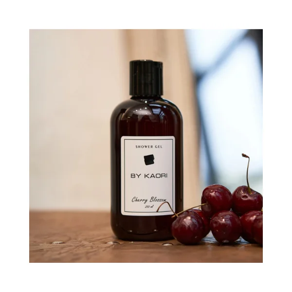 Լոգանքի գել 250մլ Cherry Blossom